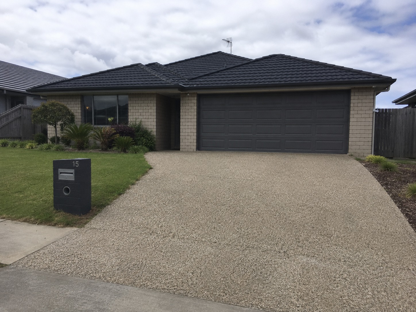 Local concrete driveway contractors in Auckland